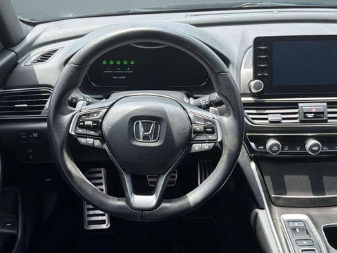 Used 2022 Honda Accord Sport image 25