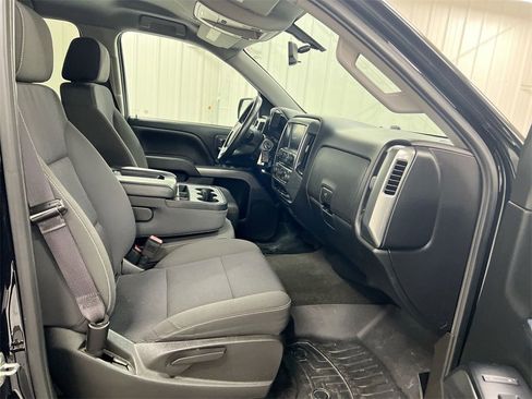 Used 2017 Chevrolet Silverado 1500 LT w/ All Star Edition image 21