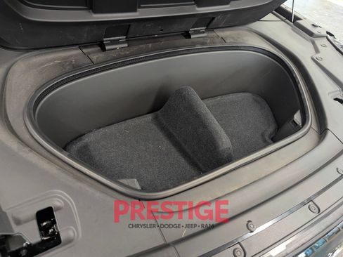 Used 2023 Volvo C40 P8 Recharge Ultimate w/ Protection Package Premier AWD/4WD image 6