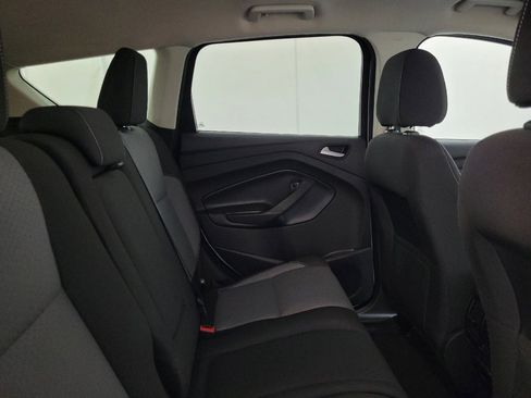 Used 2017 Ford Escape SE w/ SE Cold Weather Package AWD/4WD image 19