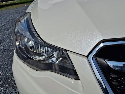 Used 2015 Subaru Crosstrek 2.0i Premium AWD/4WD image 11