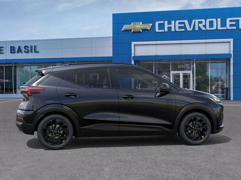 New 2027 Chevrolet Bolt RS w/ Technology Package FWD image 5