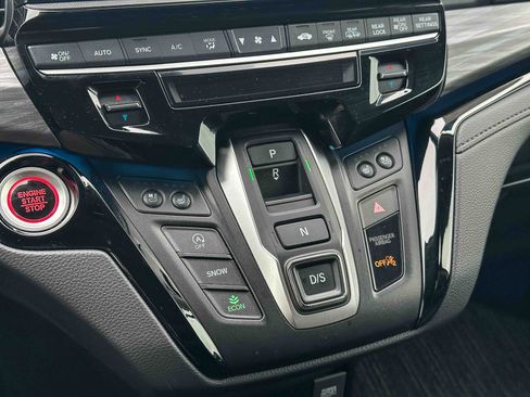 Certified 2025 Honda Odyssey Elite image 36
