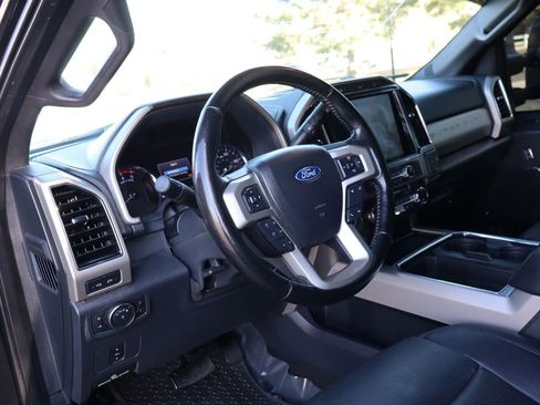 Used 2022 Ford F350 Lariat w/ Lariat Value Package image 15