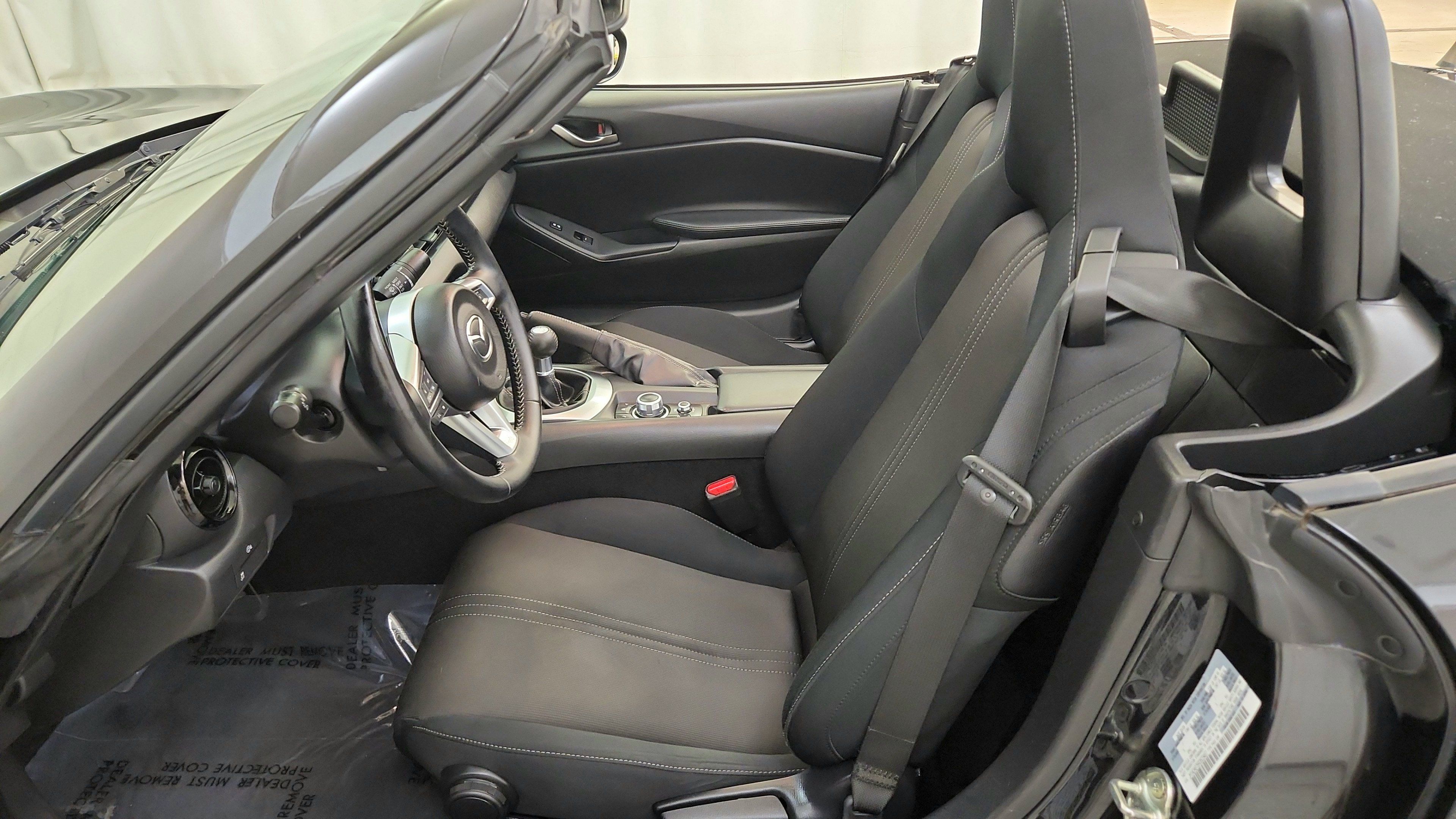 Used 2024 MAZDA MX-5 Miata Sport RWD image 11