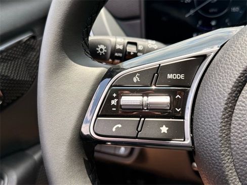 New 2025 Kia Seltos EX image 11