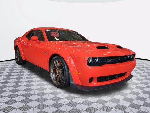 Used 2023 Dodge Challenger SRT Hellcat RWD image 2