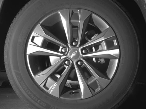 Used 2025 Chevrolet Equinox LT FWD image 13