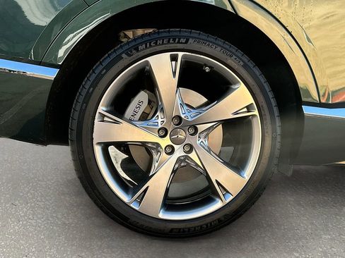 Used 2023 Genesis GV80 3.5T w/ Prestige Package image 33