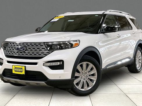 Certified 2023 Ford Explorer Limited w/ Equipment Group 301A AWD/4WD image 2