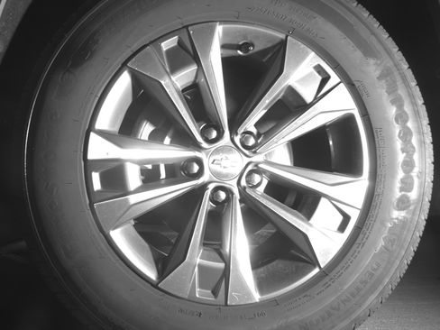 Used 2025 Chevrolet Equinox LT image 12