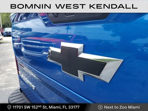 Used 2024 Chevrolet Silverado 1500 ZR2 w/ Technology Package image 11