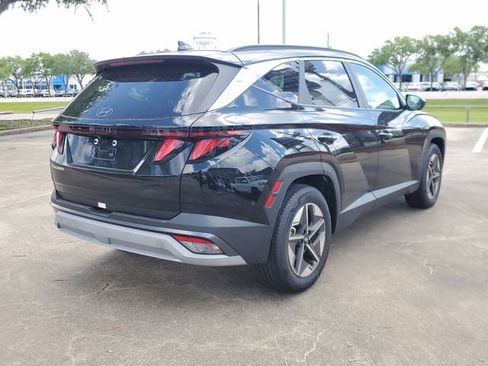 Used 2025 Hyundai Tucson SEL image 3
