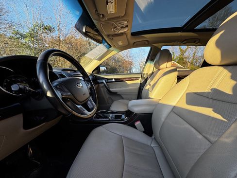 Used 2014 Kia Sorento EX w/ EX V6 Touring Package image 8