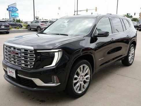 Used 2024 GMC Acadia Denali image 38