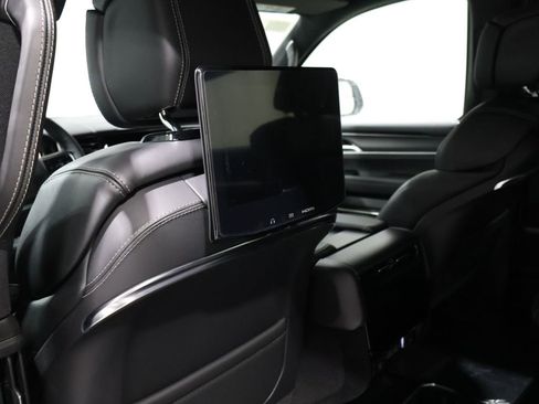 New 2026 Jeep Grand Wagoneer L Summit w/ Rear Seat Video Group I AWD/4WD image 10