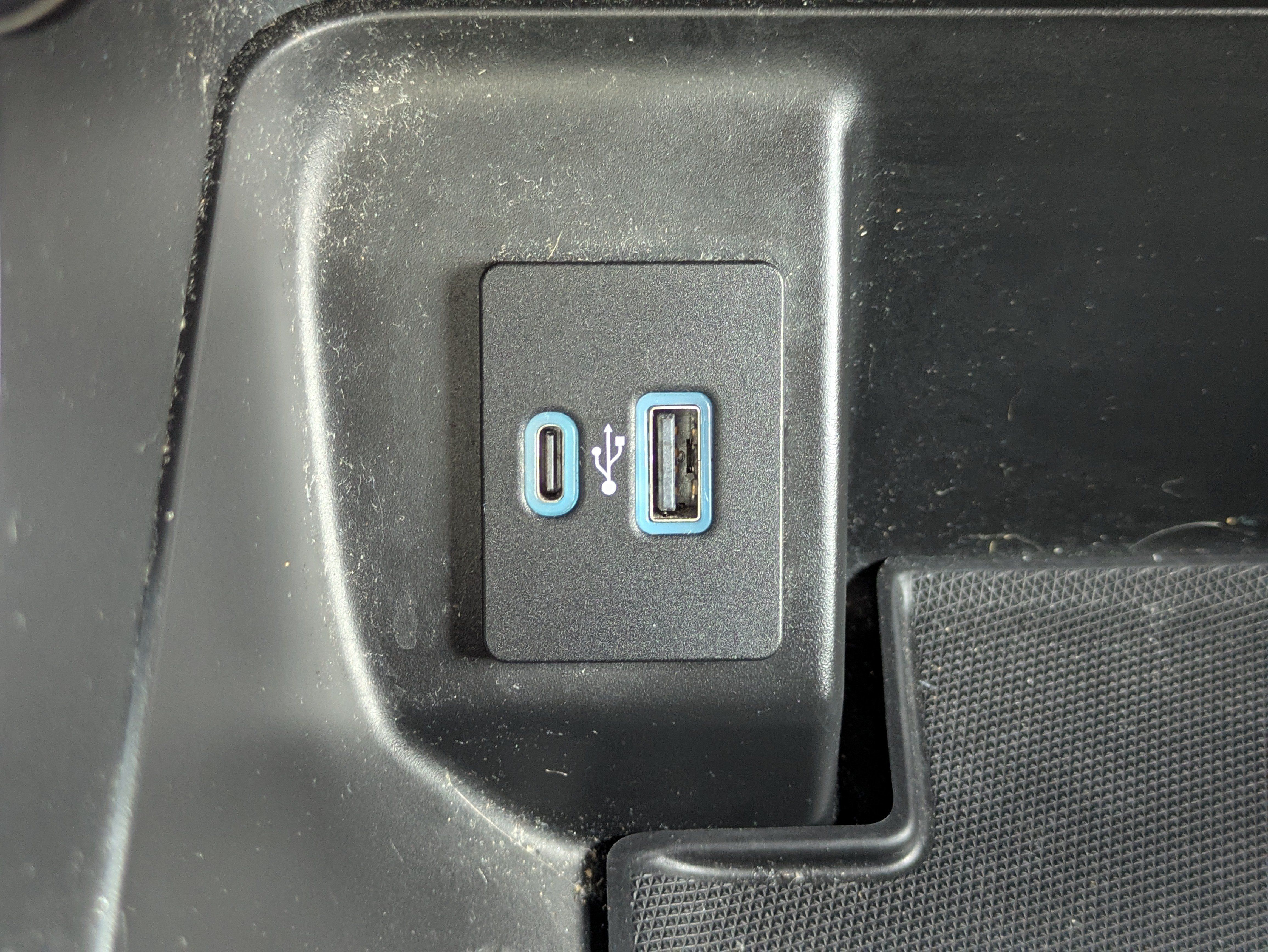 Used 2021 Ford F150 XLT w/ Equipment Group 302A High RWD image 26