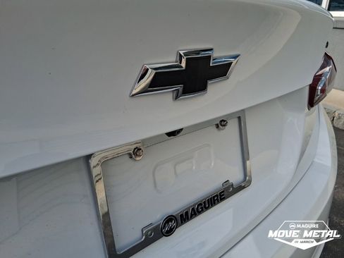 Used 2023 Chevrolet Malibu LT image 6