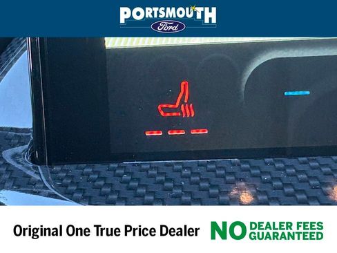 New 2025 Ford Escape ST-Line Elite w/ Premium Technology Package image 17