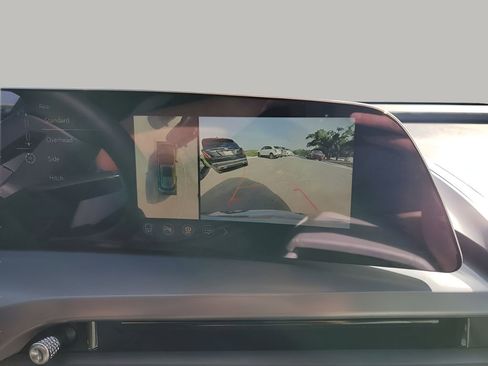 New 2026 Cadillac Vistiq Sport image 42