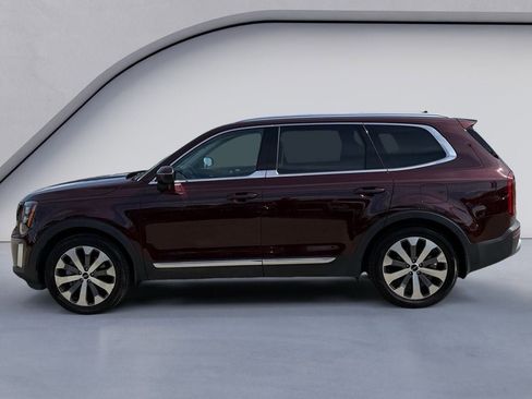 Used 2022 Kia Telluride EX w/ EX Premium Package FWD image 2