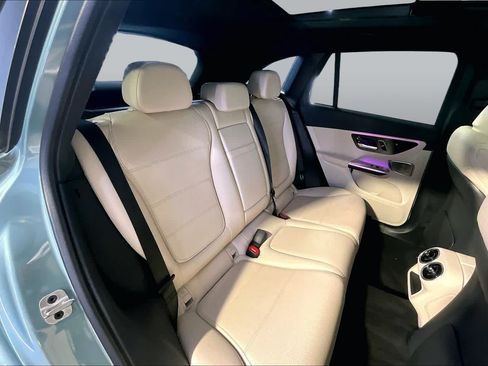 Certified 2026 Mercedes-Benz GLC 300 4MATIC image 19
