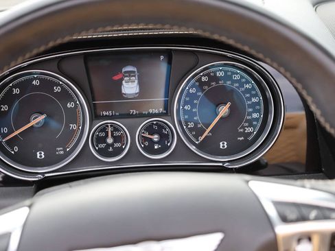 Used 2016 Bentley Continental GT AWD/4WD image 18