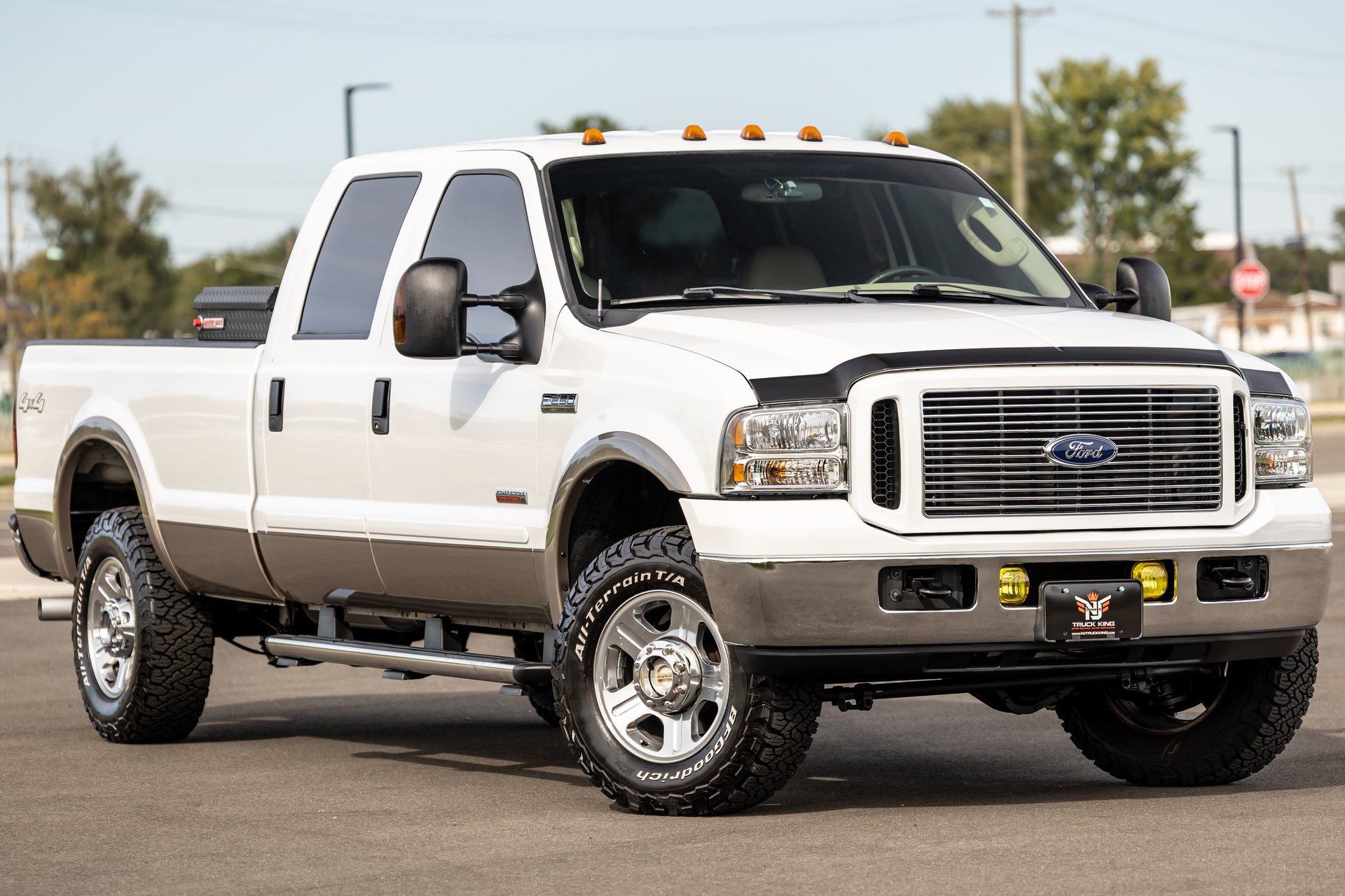 Used 2005 Ford F250 XL AWD/4WD image 3
