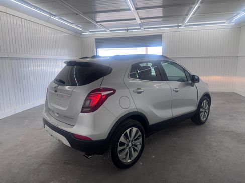 Used 2017 Buick Encore Preferred FWD image 5