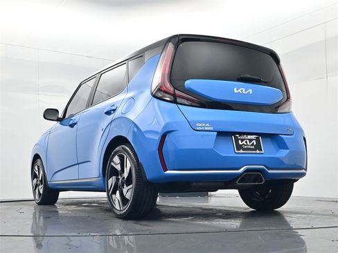 Certified 2023 Kia Soul GT-Line image 39