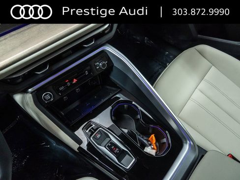 Used 2025 Audi Q5 Premium Plus w/ Premium Plus AWD/4WD image 18