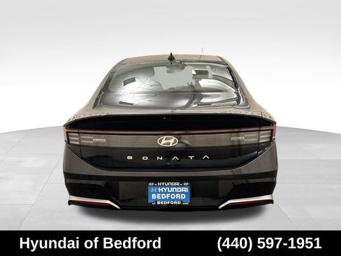 Used 2024 Hyundai Sonata SEL FWD image 6