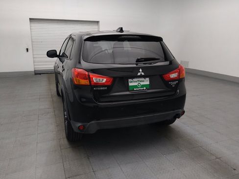 Used 2017 Mitsubishi Outlander Sport SE FWD image 6