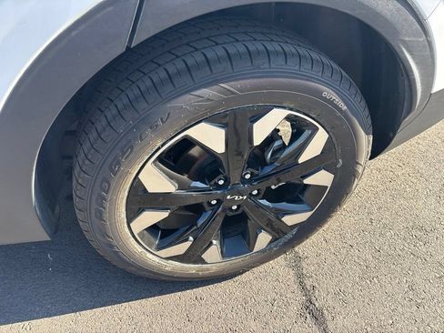 Certified 2023 Kia Sportage X-Line AWD/4WD image 2