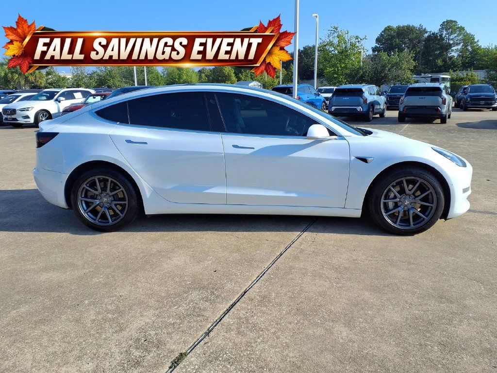 Used 2019 Tesla Model 3 AWD/4WD image 6