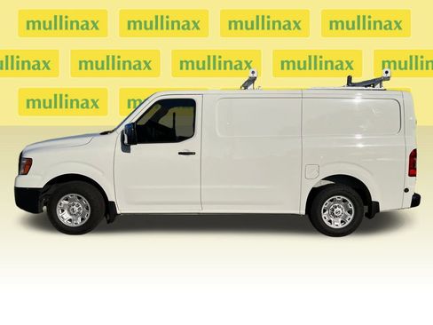 Used 2021 Nissan NV 2500 SV image 11