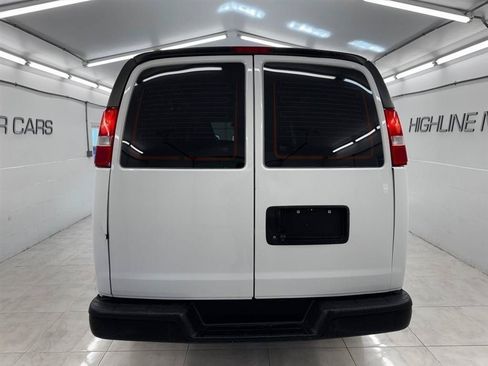 Used 2021 GMC Savana 2500 w/ Driver Convenience Package RWD image 5