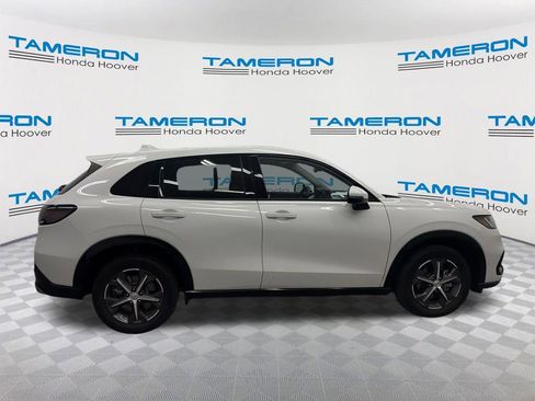 Used 2023 Honda HR-V EX-L image 6