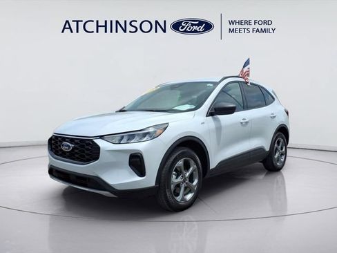 Used 2025 Ford Escape ST-Line w/ Tech Pack #1 AWD/4WD image 1