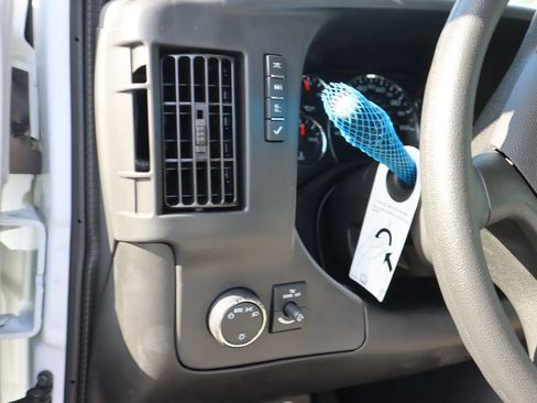 New 2025 GMC Savana 2500 w/ Driver Convenience Package image 9