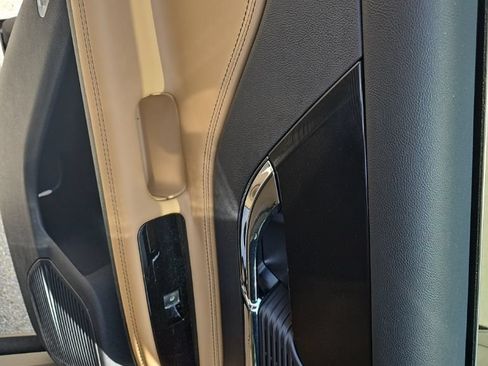 Used 2022 Lincoln Corsair Reserve FWD image 16