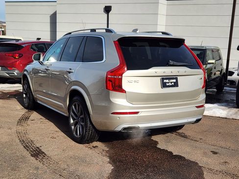 Used 2016 Volvo XC90 T6 Momentum image 7