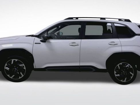 Certified 2025 Subaru Forester Limited AWD/4WD image 7