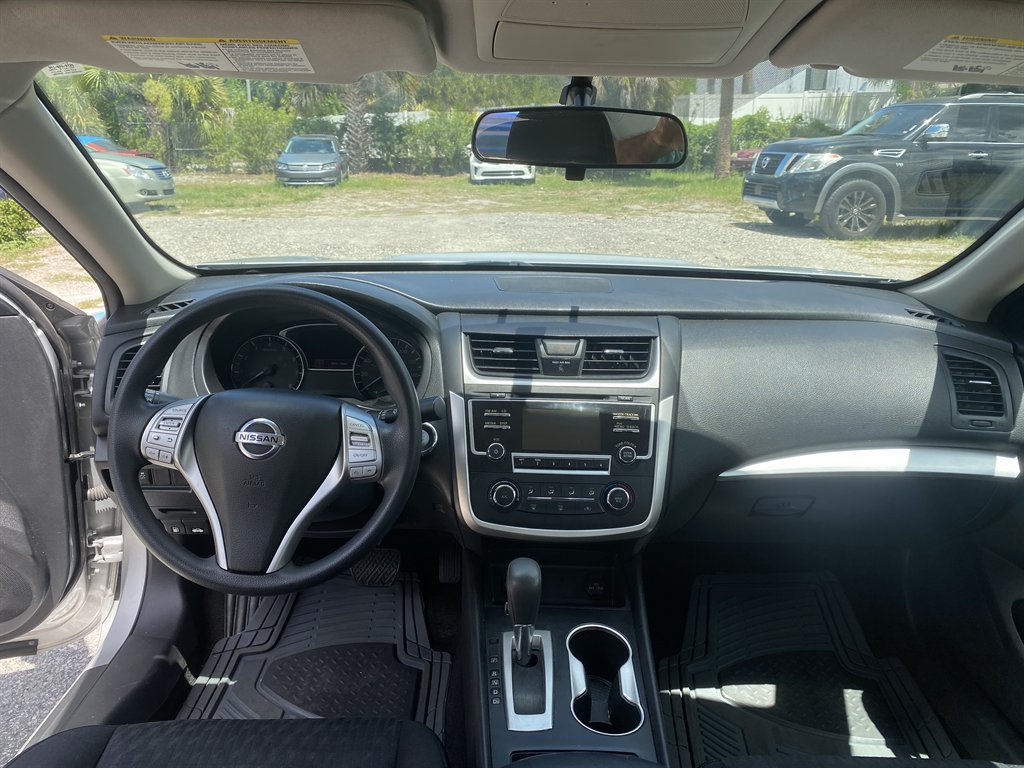 Used 2017 Nissan Altima 2.5 S w/ Power Driver Seat Package FWD image 17
