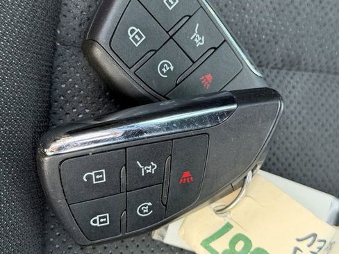 Used 2025 Chevrolet Blazer EV RS image 36