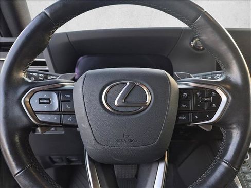 Used 2024 Lexus GX 550 AWD/4WD image 11