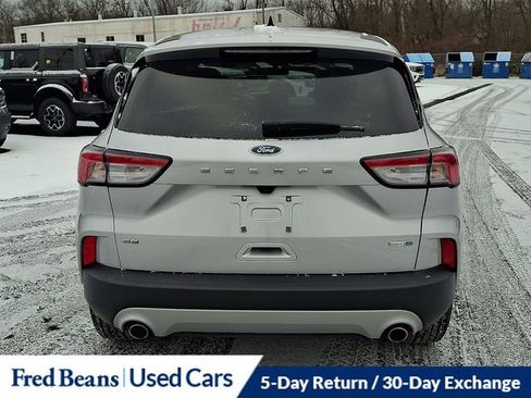 Certified 2020 Ford Escape SE image 10