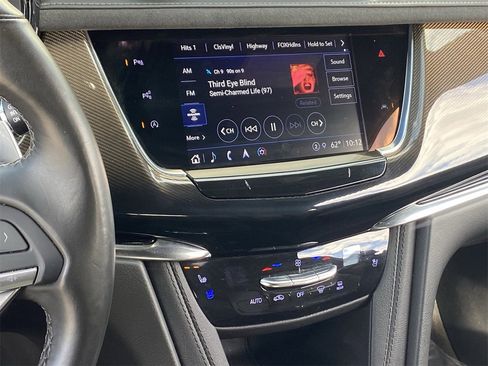 Certified 2022 Cadillac XT6 Sport w/ Platinum Package image 27