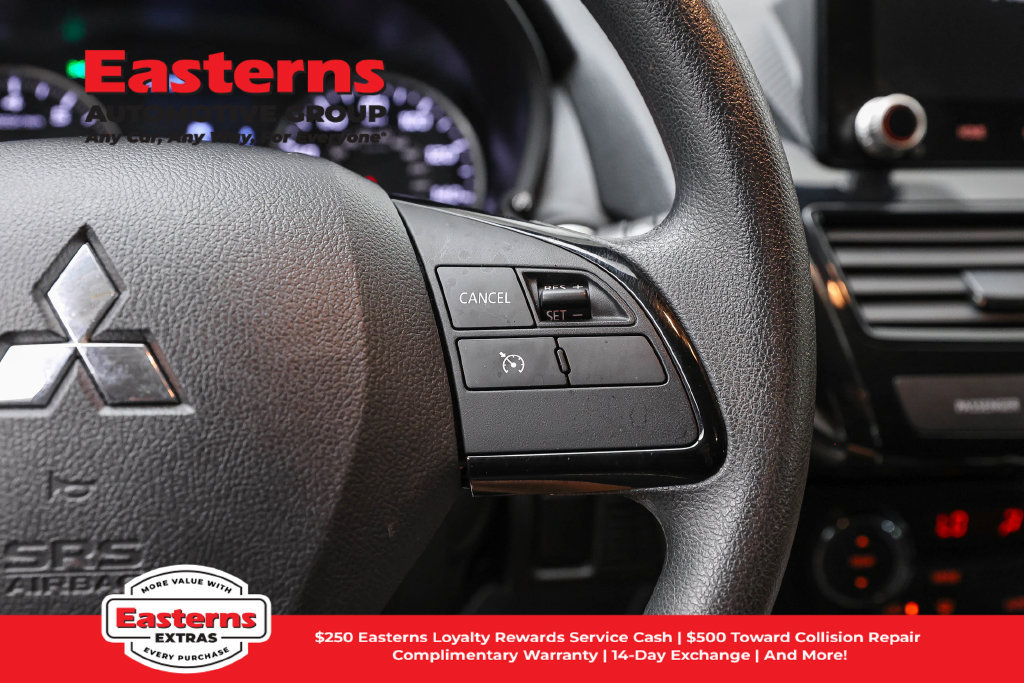 Used 2024 Mitsubishi Eclipse Cross AWD image 17