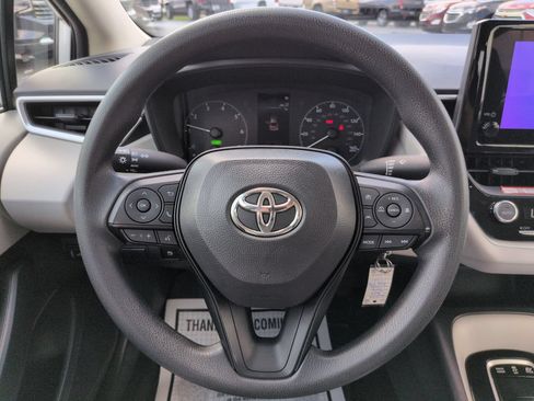 Used 2024 Toyota Corolla LE FWD image 14